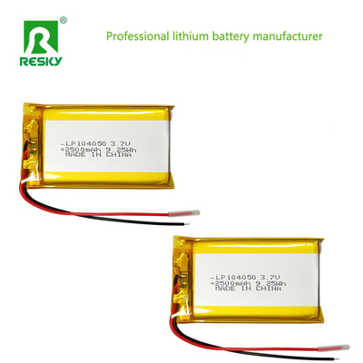 खरीदें लिथियम आयन बैटरी 104050 3.7v 7.4v 2500mAh 9.25wh श्रवण यंत्रों के लिए रिचार्जेबल लिथियम पॉलिमर बैटरी ऑनलाइन निर्माण