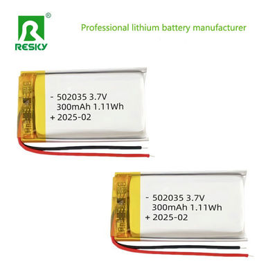 लिथियम बैटरी सेल 502035 3.7v 300mAh रिचार्जेबल सोलर ली-पॉलीमर बैटरी ब्लूटूथ इयरफ़ोन के लिए